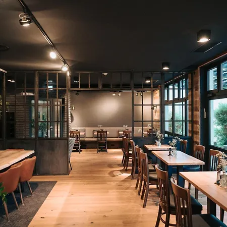 Coffee Fellows Hotel