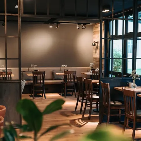 Coffee Fellows Hotel Puchheim