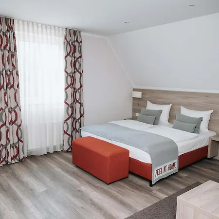 Hotell Coffee Fellows Hotel Puchheim