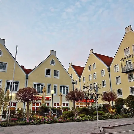 Hotel Coffee Fellows Hotel Puchheim 3*